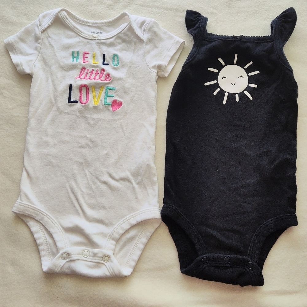 2x Carter's Bodysuits Size 9 Months Sun Hello Love